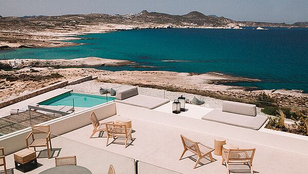 Domes White Coast Milos