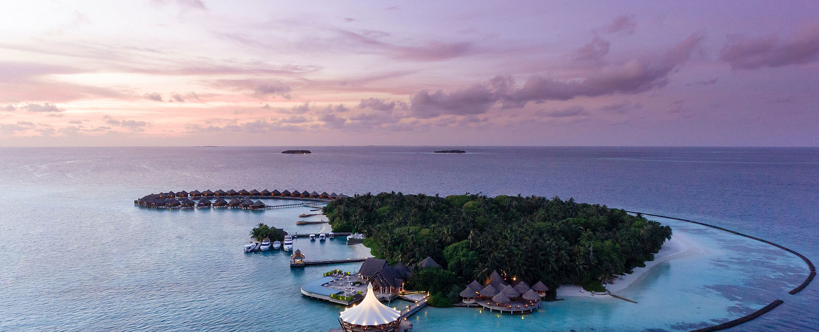 HOTEL NEWS
 Baros Maldives: Romantik neu definiert 
