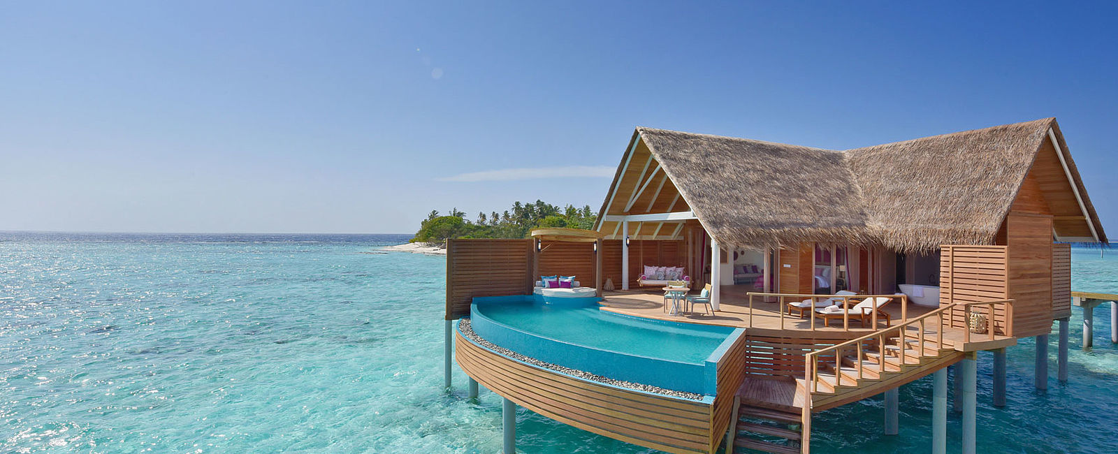 HOTEL NEWS
 Milaidhoo: Valentinstag bis Oktober 
