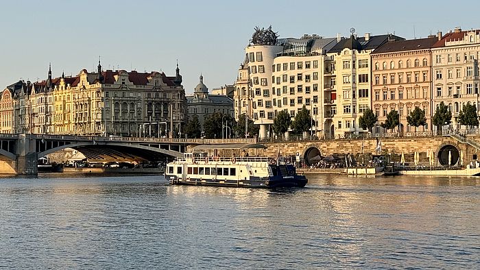  Flussfahrt auf der Moldau