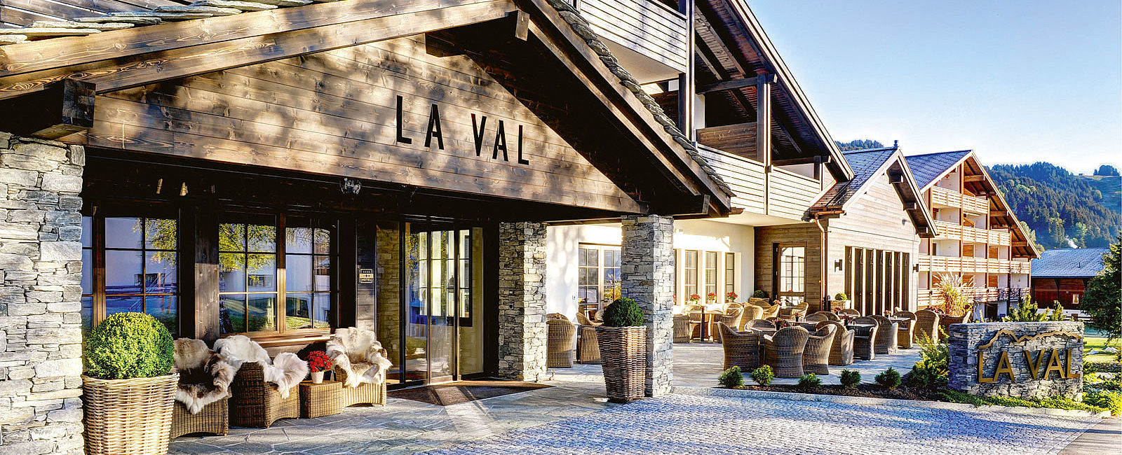 HOTEL TIPPS
 La Val Hotel & Spa 
 Eine Welt voller schicker Kontraste 