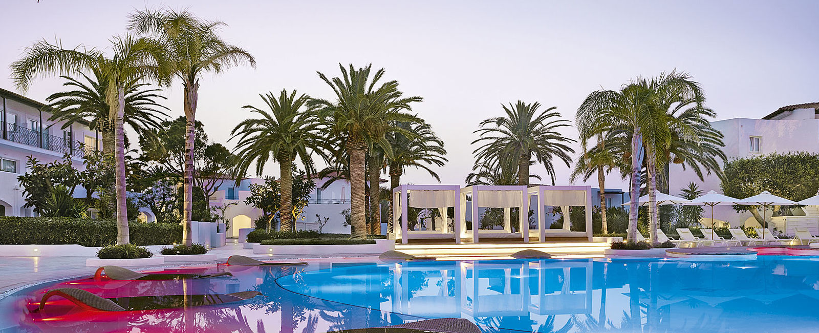 VERY SPECIAL HOTEL
 Grecotel Resorts Amirandes & Caramel, Griechenland 
 Glorreiches Kreta 