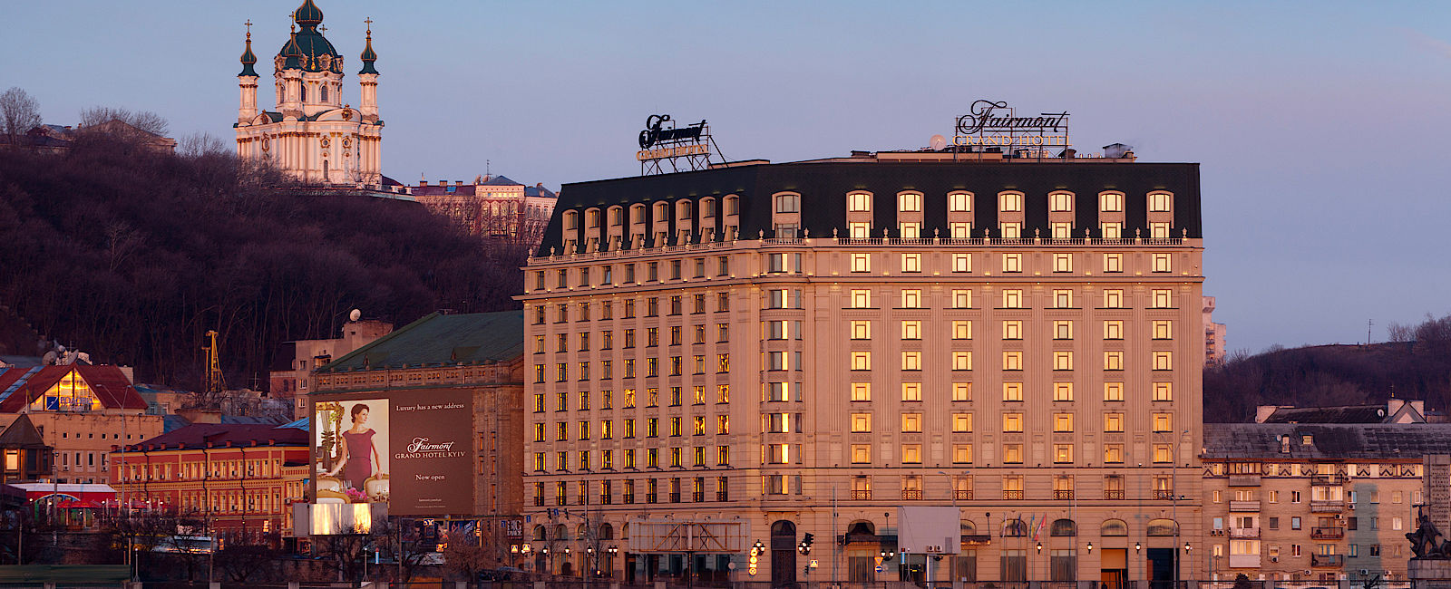 HOTELTEST
 Fairmont Grand Hotel Kyiv 
 Neuer Hotelpalast für die Ukraine 