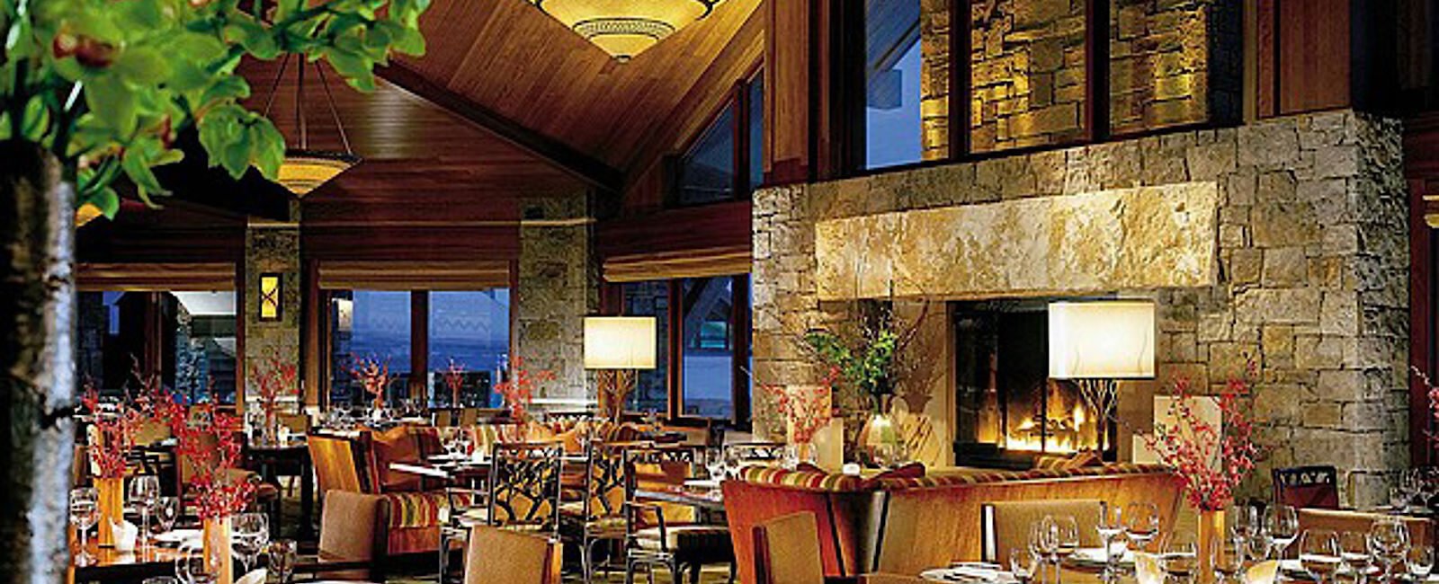 HOTEL TIPPS
 Four Seasons Resort And Residences Jackson Hole 
 Ganzjähriges Luxus Resort 