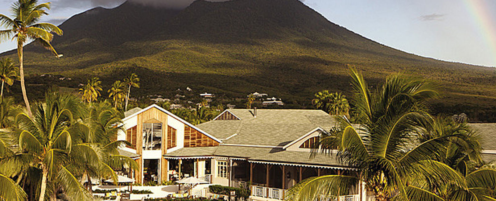 HOTEL TIPPS
 Four Seasons Resort Nevis 
 Exquisites Wellness Resort am Strand 