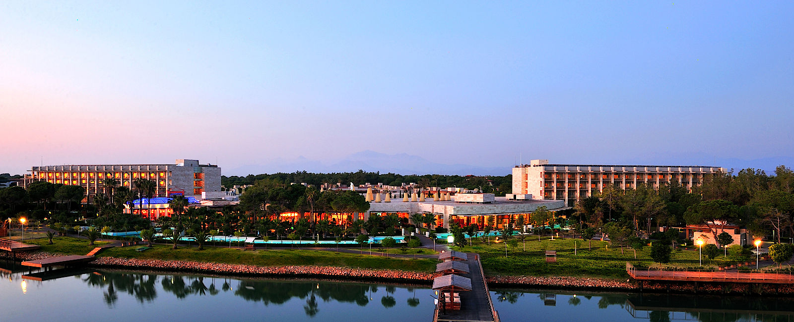 VERY SPECIAL HOTEL
 Gloria Serenity Resort 
 Perle von Belek 