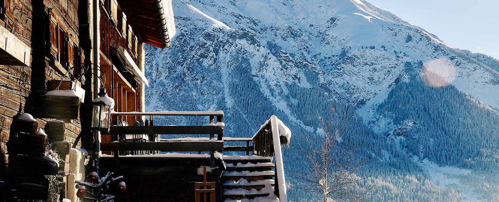 VERY SPECIAL HOTEL
 Guarda Val Maiensaess-Hotel 
 Zauberhafter Winterurlaub 