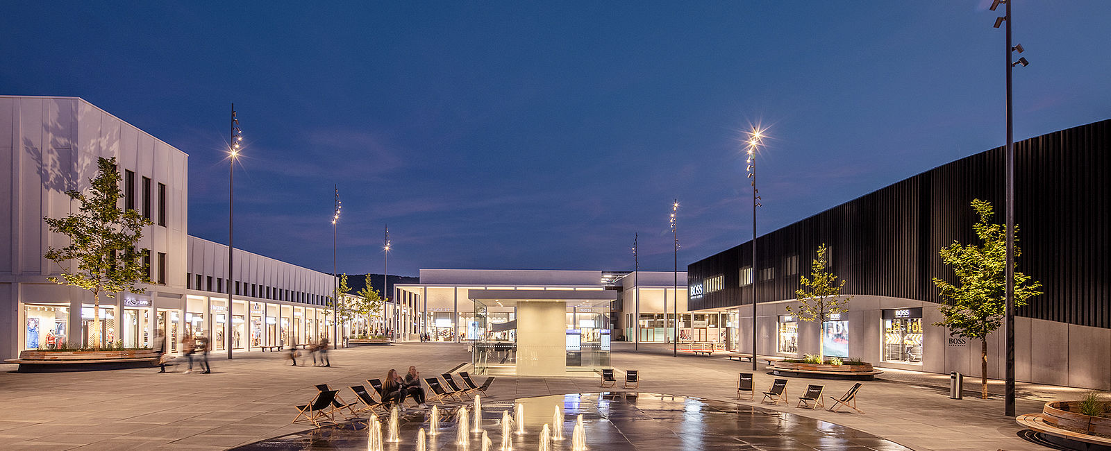 GRATULANTEN
 Die Outletcity Metzingen freut sich auf Ihren Besuch! 
