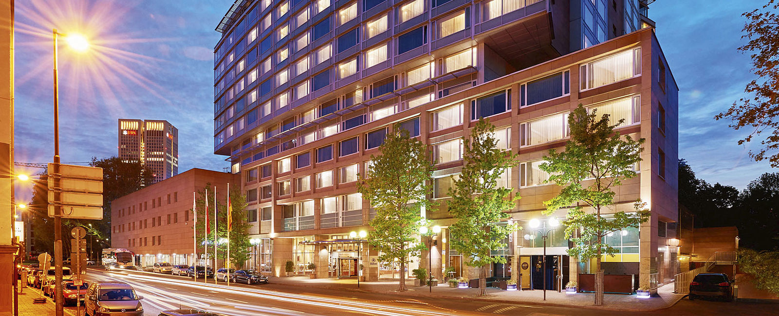 HOTEL TIPPS
 Hilton Frankfurt City Centre, Hessen, Deutschland 
 Im Herzen von Mainhattan 