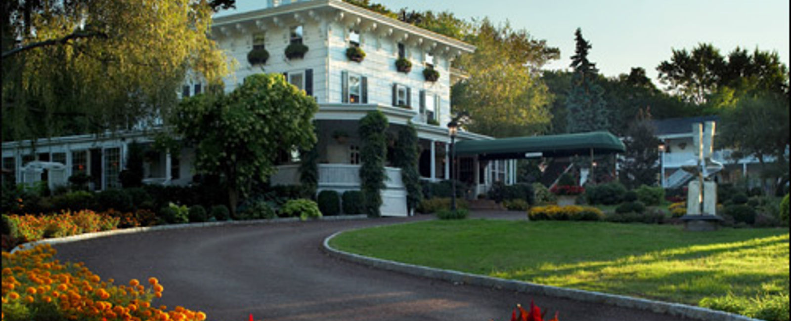 HOTEL TIPPS
 Homestead Inn 
 Kleines Luxus Hotel mit geschmackvollem Stilmix 