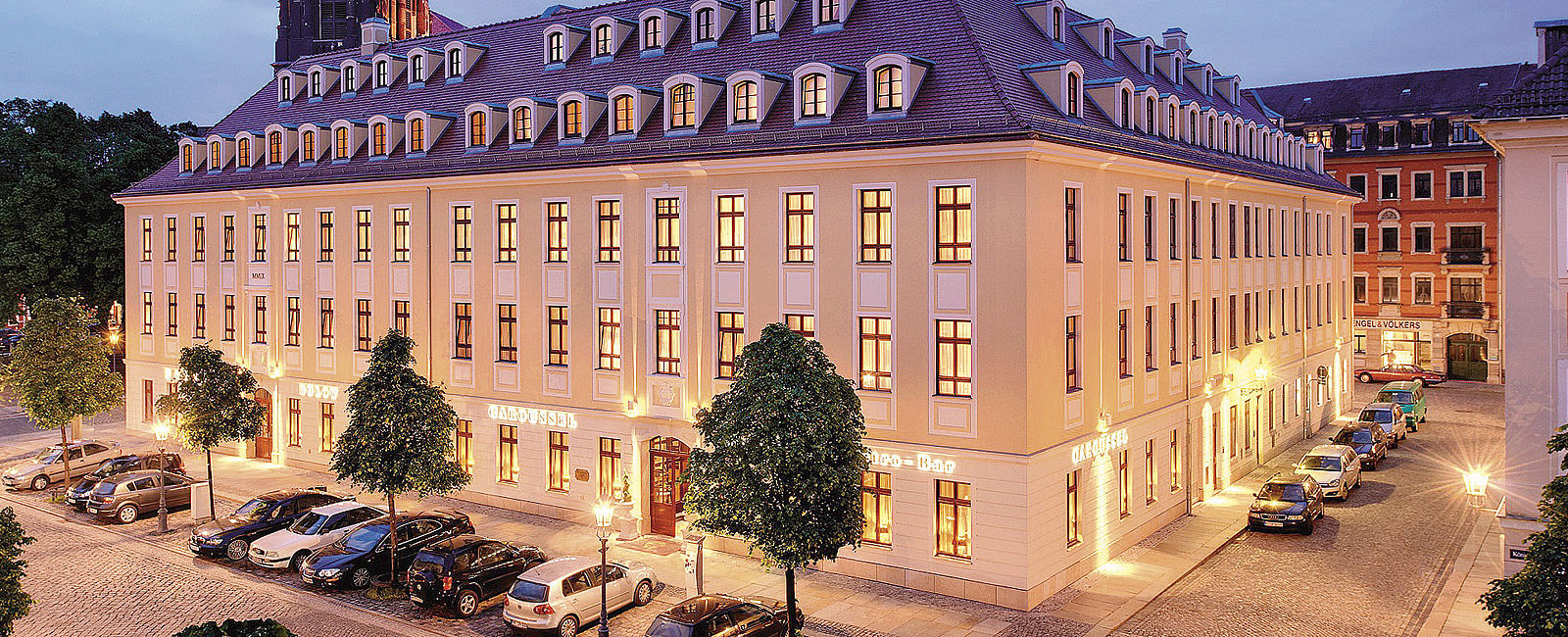 VERY SPECIAL HOTEL
 Hotel Buelow Palais, Dresden 
 Barock rockt !