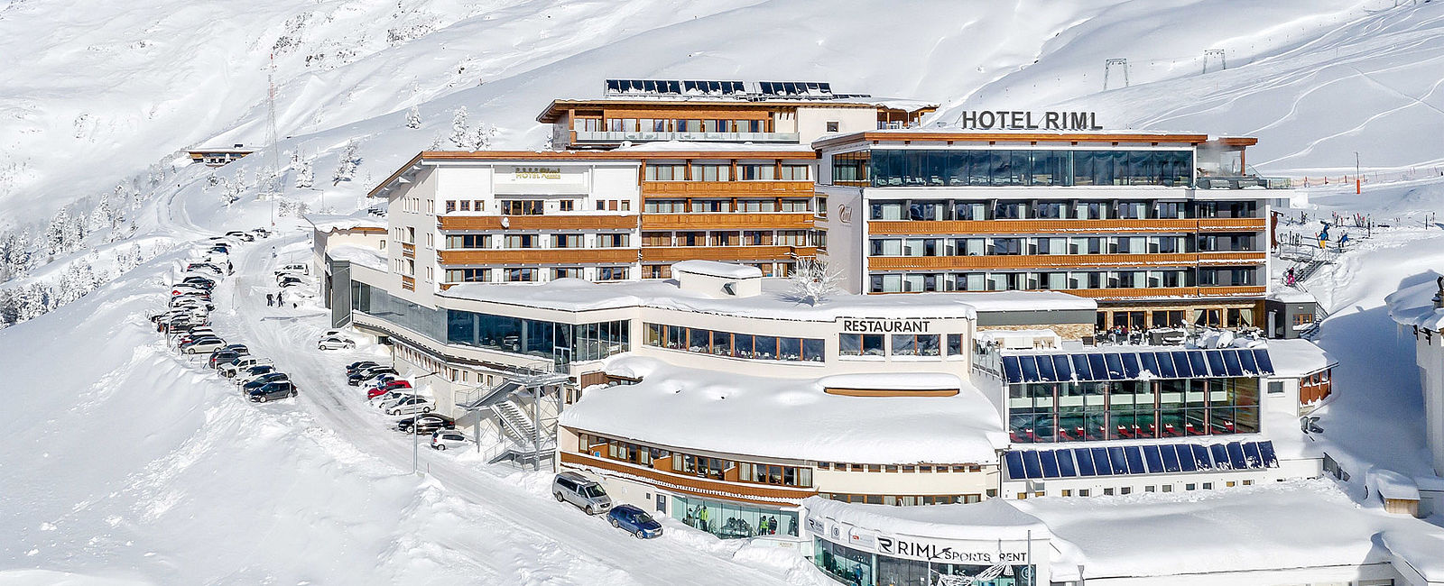 VERY SPECIAL HOTEL
 Hotel Riml, Tirol 
 Logenplatz im Winterwunderland 