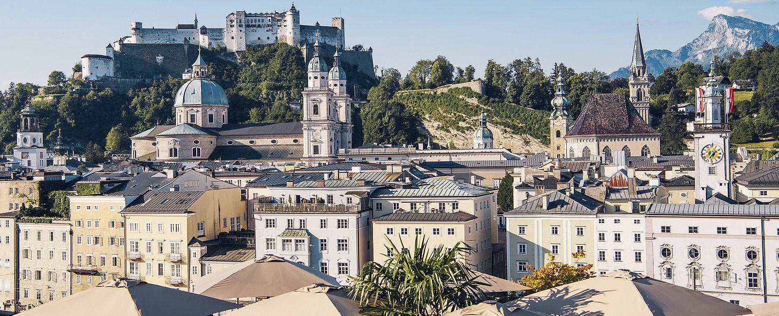 VERY SPECIAL HOTEL
 Hotel Stein, Salzburg 
 Hoteljuwel mit beeindruckender Aussicht 