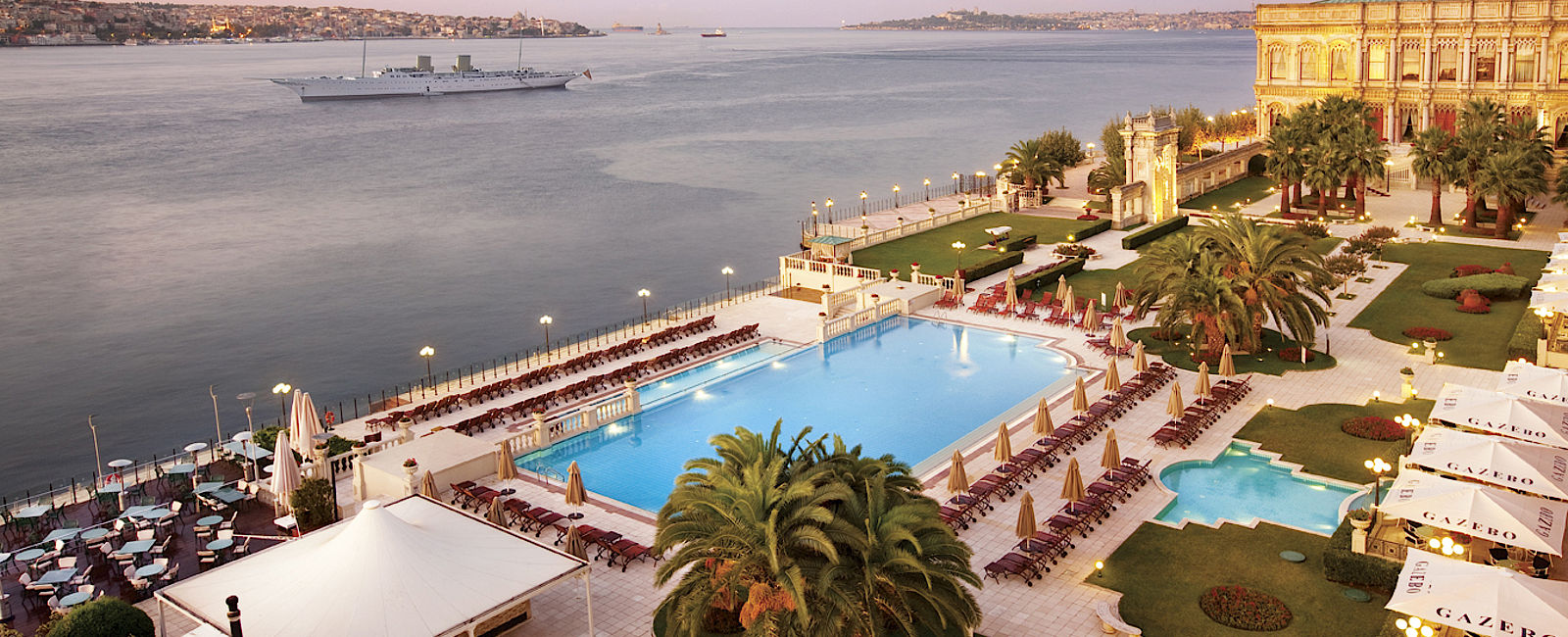 VERY SPECIAL HOTEL
 Ciragan Palace Kempinski Istanbul 
 Noblesse Oblige 