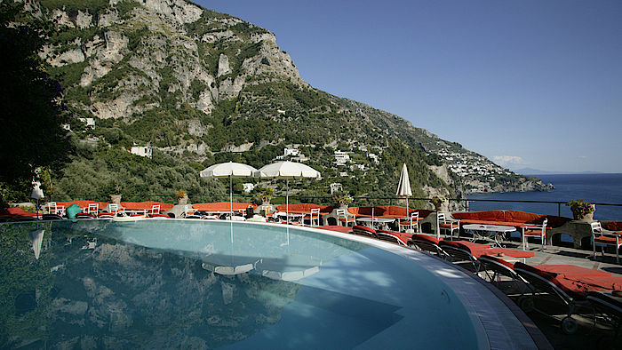 Outdoorpool auf der Terrasse