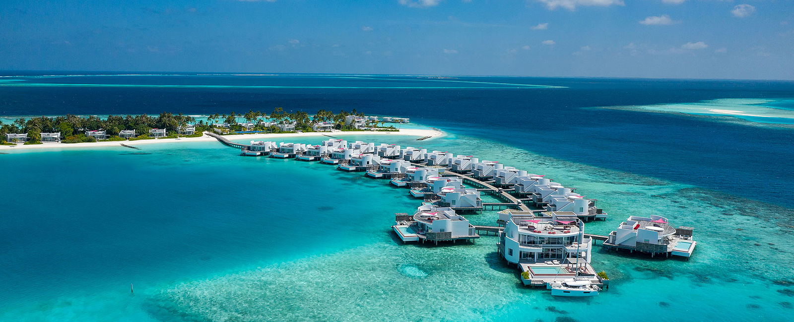 HOTEL TIPPS
 LUX* North Male Atoll 
 Penthouse Paradise Retreat 