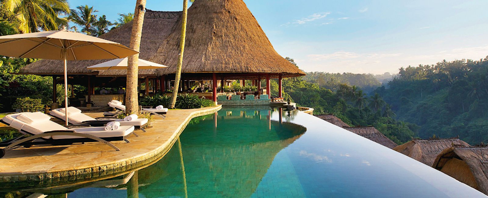 VERY SPECIAL HOTEL
 Viceroy Bali 
 Aussichtsreich 