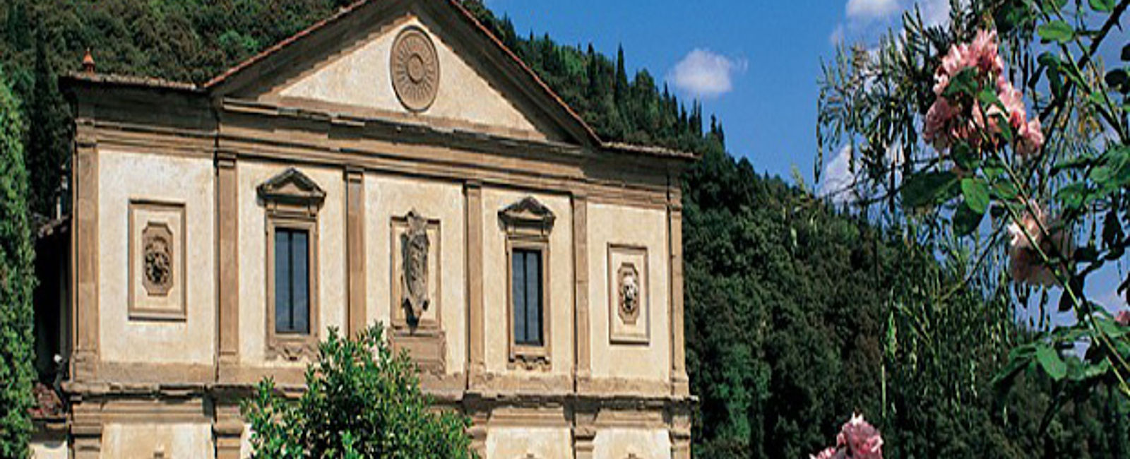 HOTEL TIPPS
 Belmond Villa San Michele 
 Eines der romantischsten Hotels der Welt im Herzen von Florenz 