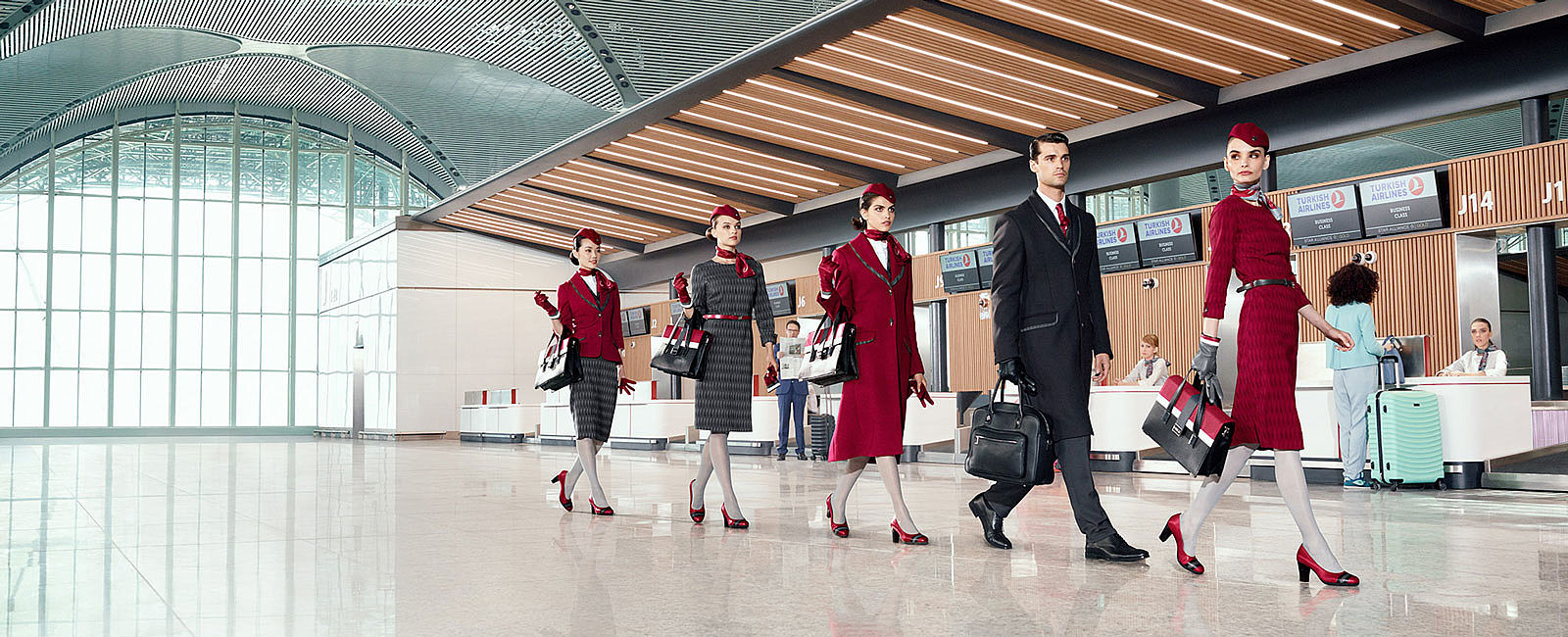 AIRLINE NEWS
 Neue Uniformen bei Turkish Airlines 
