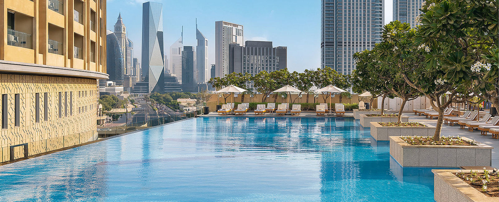 HOTEL NEWS
 Neues Doppel für Dubai 

