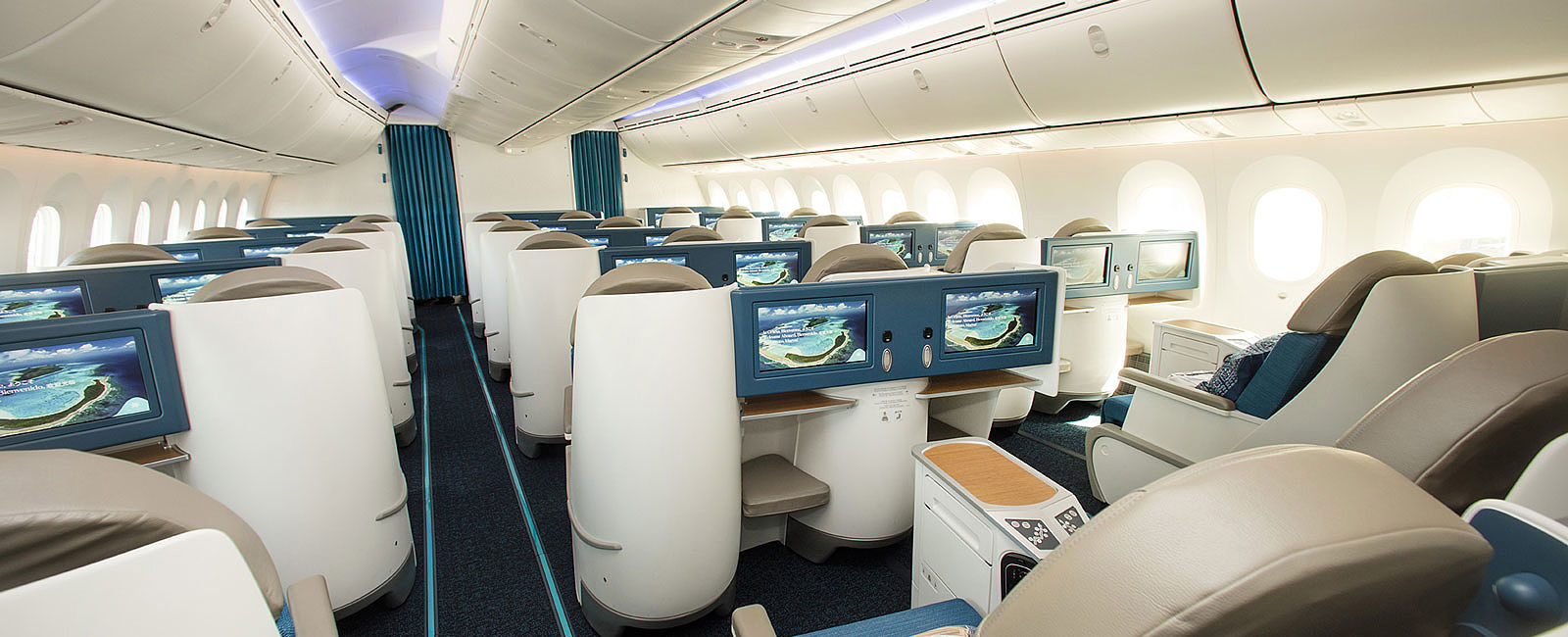 AIRLINE NEWS
 Polynesien in der Poerava-Business-Class 
