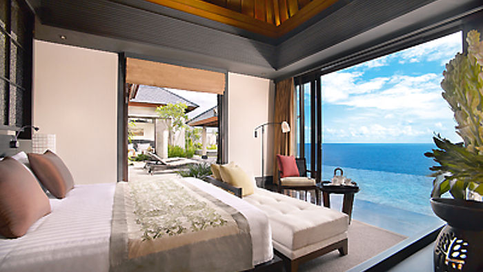 Sanctuary Villa Cliff Edge Bedroom