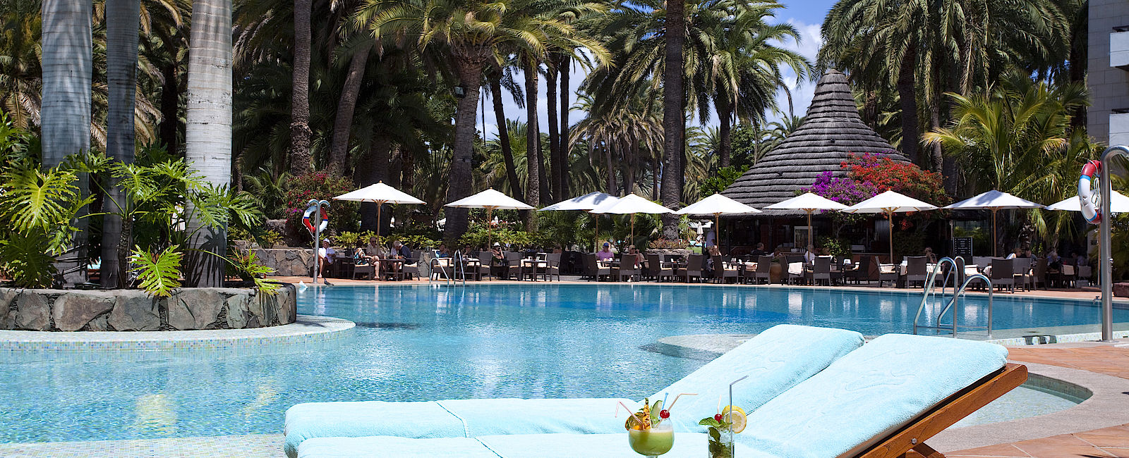 VERY SPECIAL HOTEL
 Palm Beach 
 Luxus mit Retro-Charme 