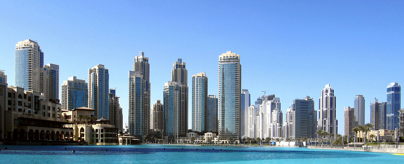 DUBAI
 High Tech und Orient-Zauber 