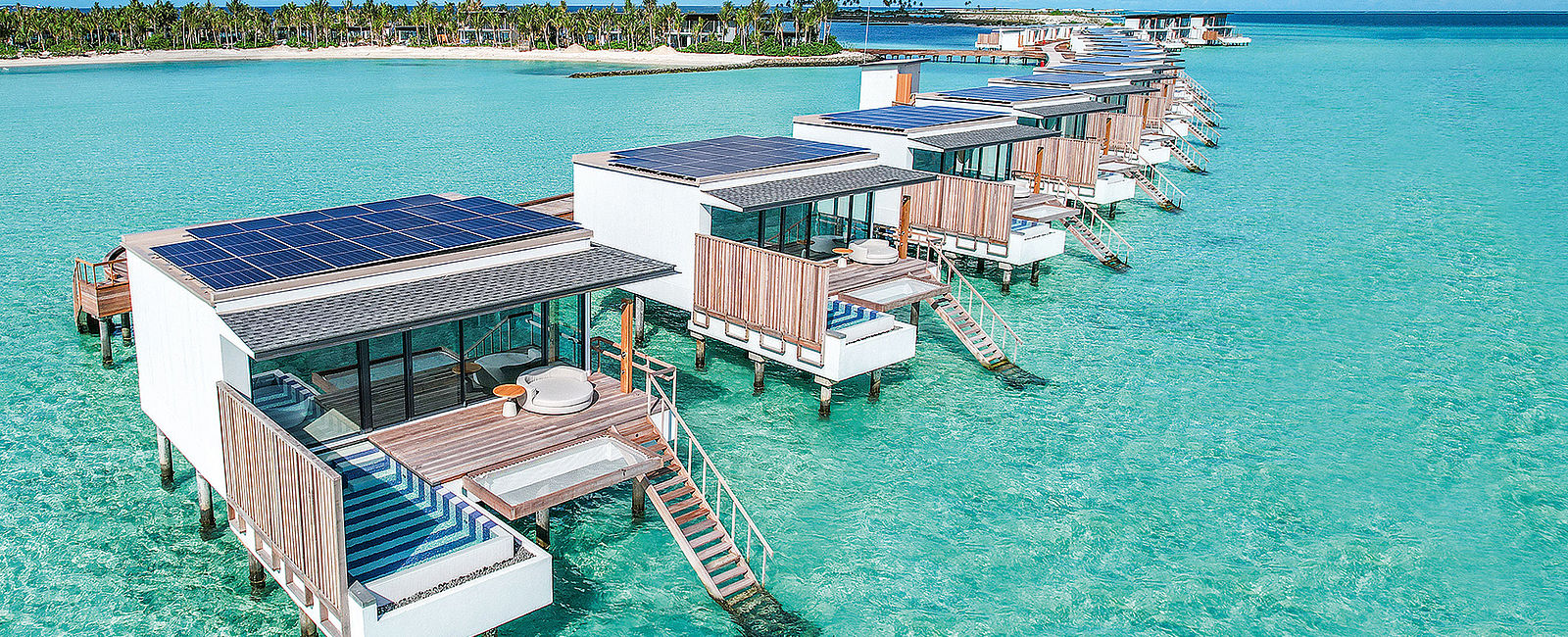 VERY SPECIAL HOTEL
 So/ Maldives 
 Traumhafte Neueröffnung 