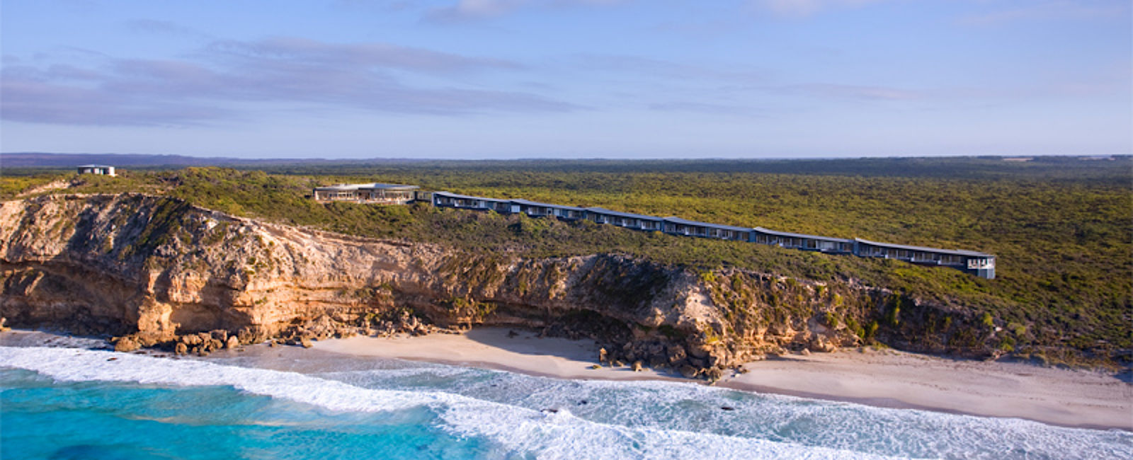 VERY SPECIAL HOTEL
 Southern Ocean Lodge 
 Paradies mit Weitblick 