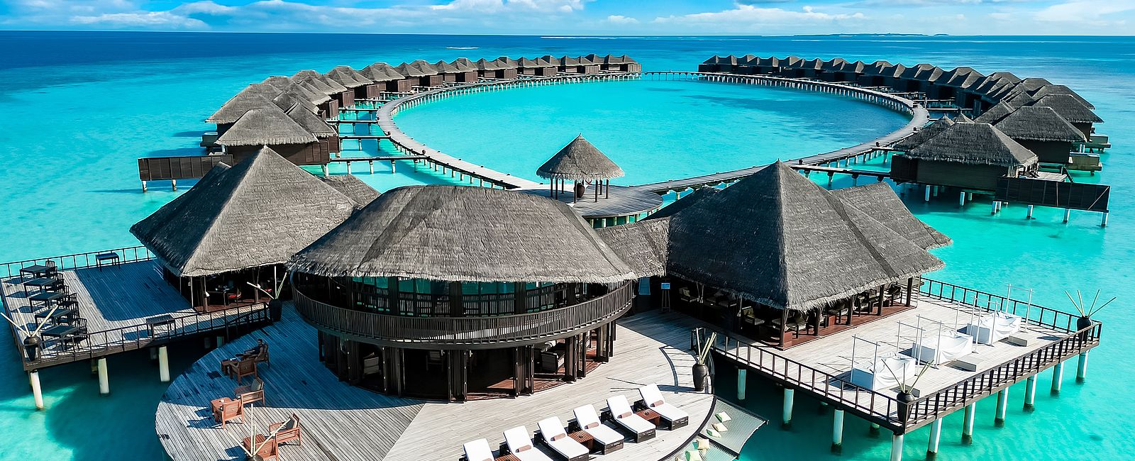 VERY SPECIAL HOTEL
 Coco Collection 
 Luxuriöse Inselträume 