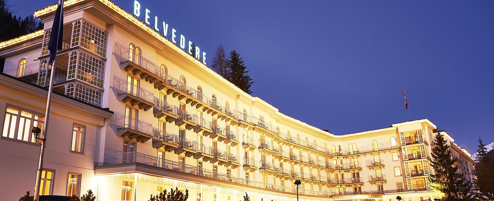 VERY SPECIAL HOTEL
 Steigenberger Grandhotel Belvedere, Graubuenden 
 Glänzende Aussichten 