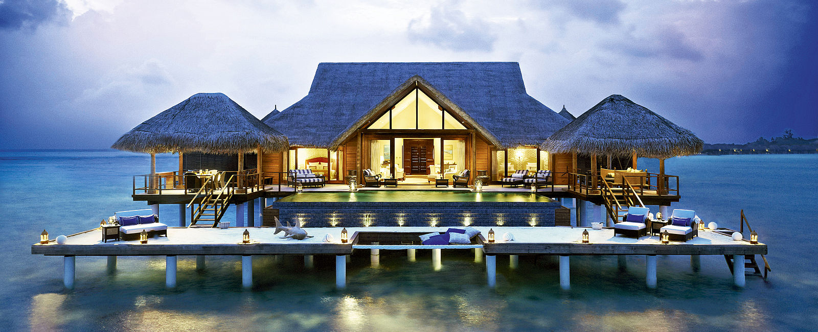 VERY SPECIAL HOTEL
 Taj Exotica Resort & Spa 
  