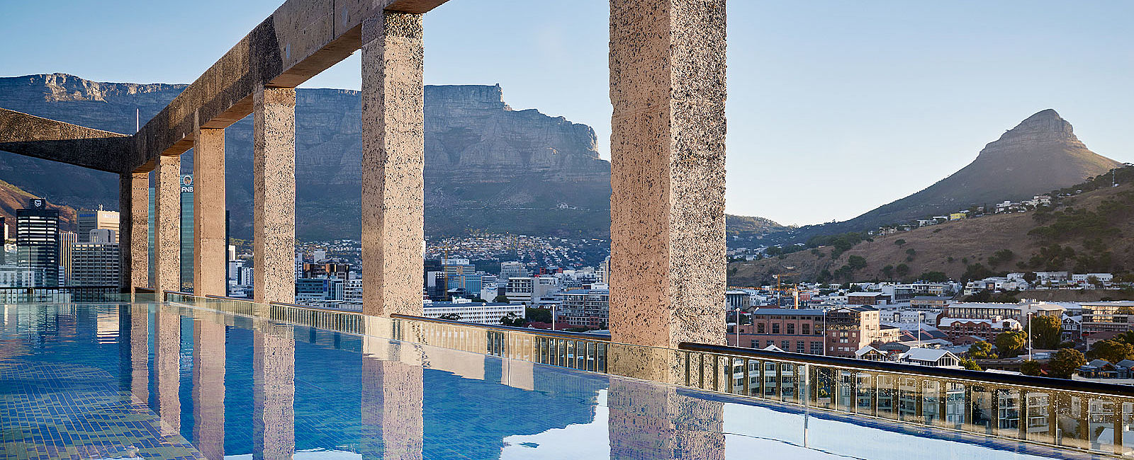 HOTEL TIPPS
 The Silo Hotel 
 Ein neuer Luxustandard für Kapstadt 