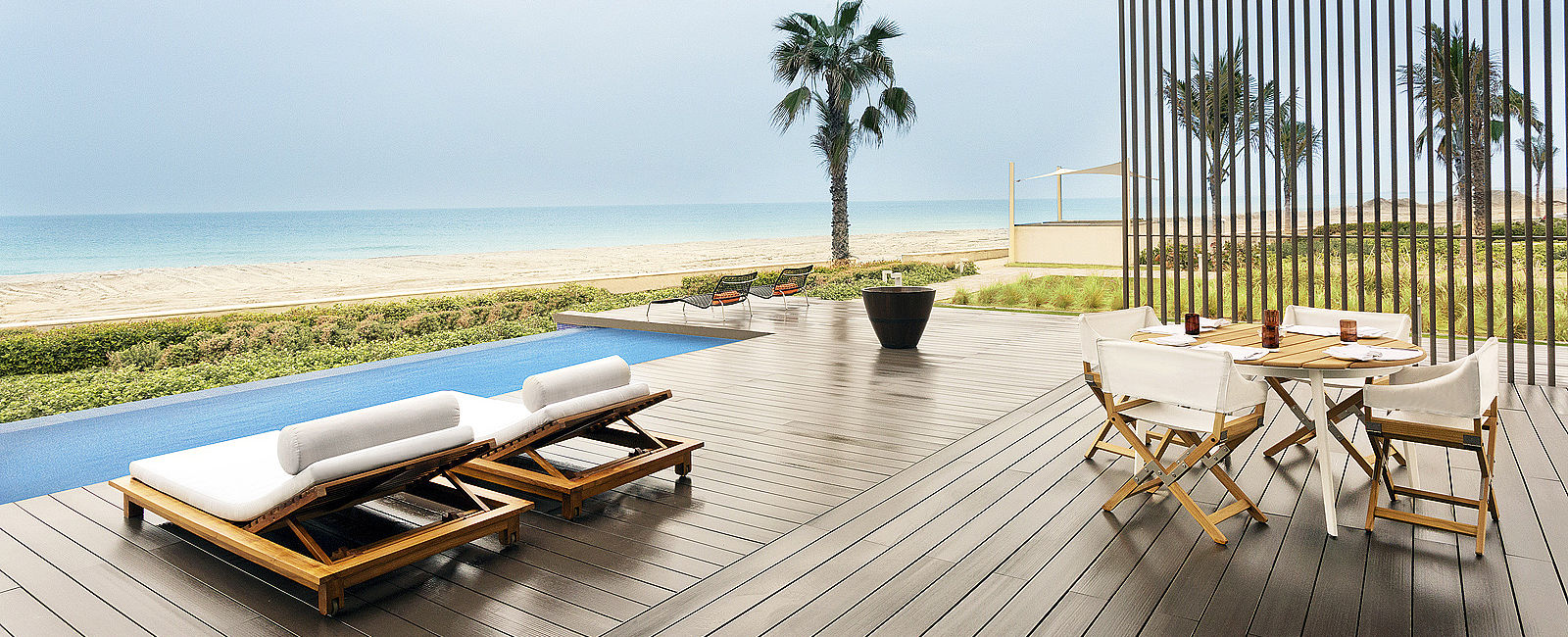 HOTEL TIPPS
 The Oberoi Beach Resort Al Zorah 
 Luxus ganz privat 
