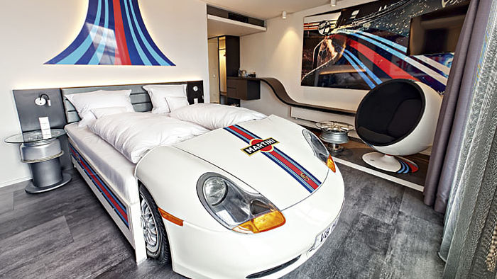 Porsche Suite