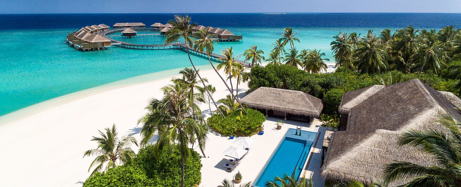 HOTEL TIPPS
 Velaa Private Island 
 Glück der Zweisamkeit 