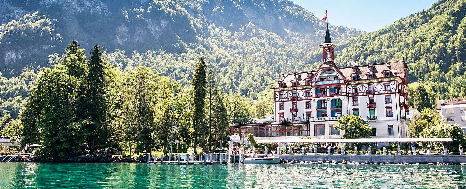 VERY SPECIAL HOTEL
 Vitznauerhof, Luzern 
 Hideaway am Vierwaldstättersee 