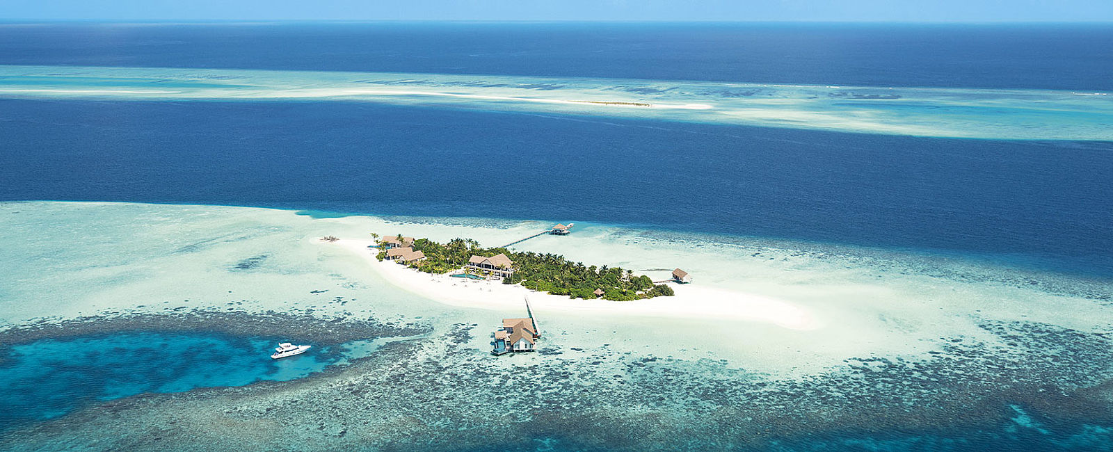 VERY SPECIAL HOTEL
 Four Seasons Private Island at Voavah, Malediven 
 Insel für Einsteiger 