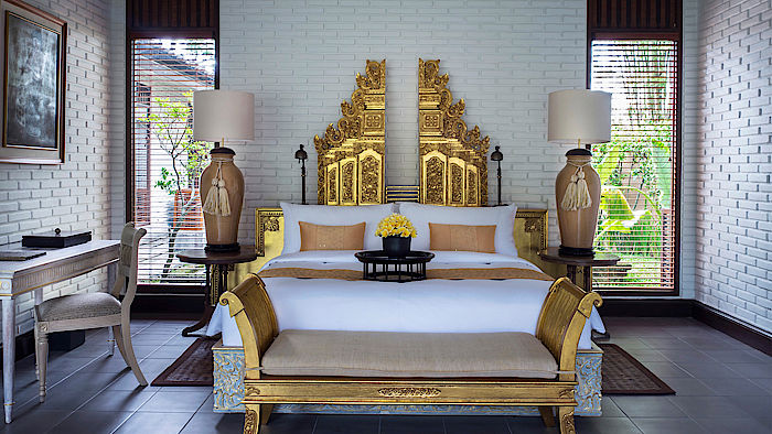 Hadiprana Villa Master Bedroom (c) The Chedi Club Tanah Gajah
