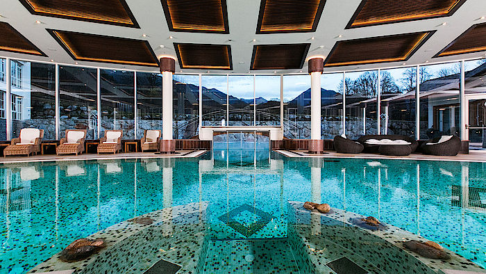  Grand Alps Spa Pool mit Ausblick