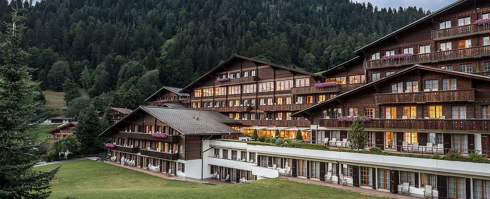 HOTEL NEWS
  HUUS Hotel Gstaad 
