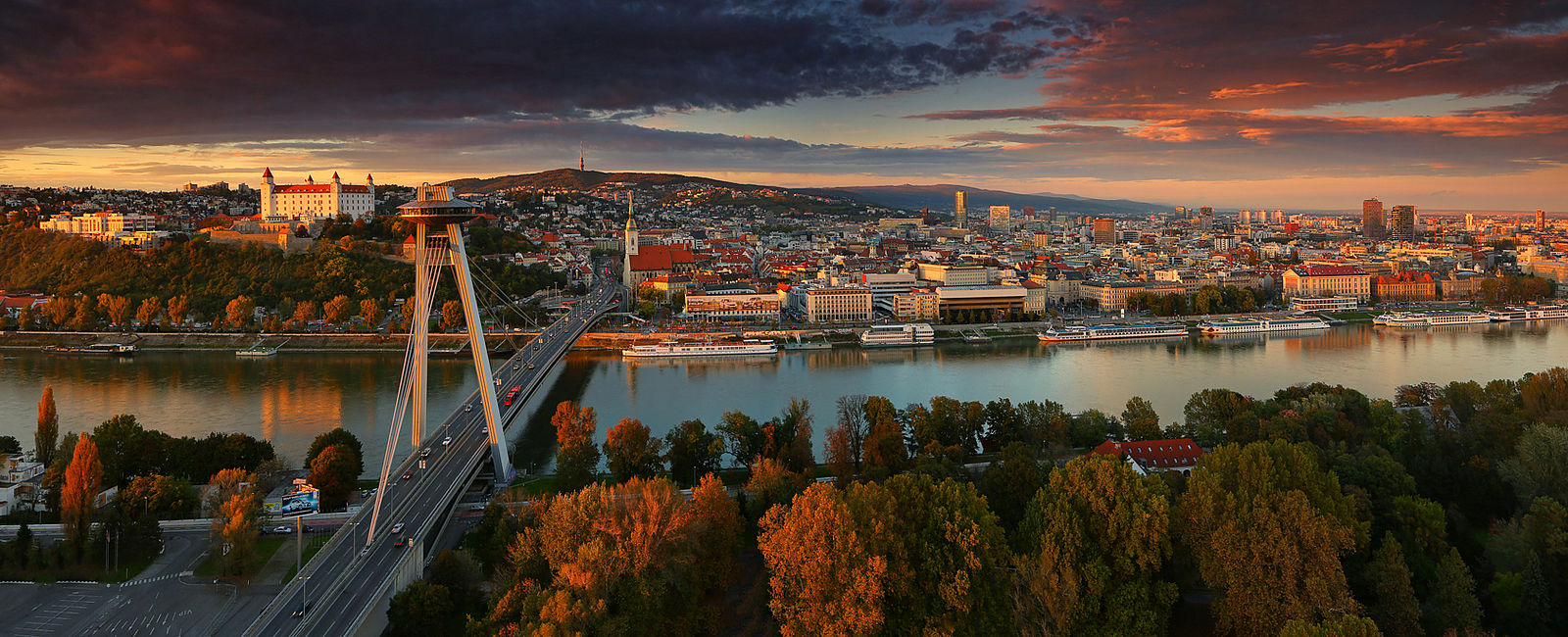 GRATULANTEN
 Bratislava entdecken 
