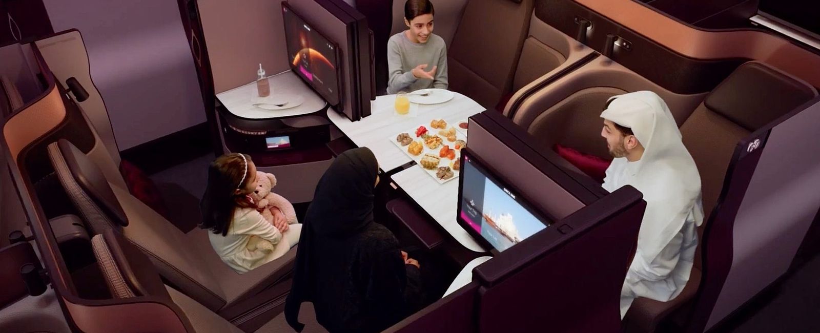 AIRLINE NEWS
 A350-1000 + Qsuite = glückliche Passagiere 
