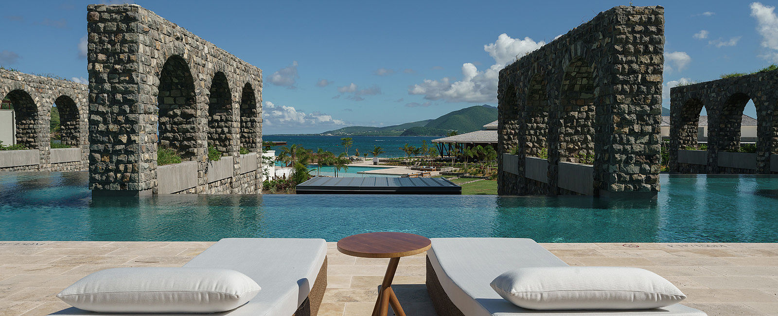 HOTEL TIPPS
 Park Hyatt St. Kitts Christophe Harbour 
 Erlesener Luxus auf St. Kitts 
