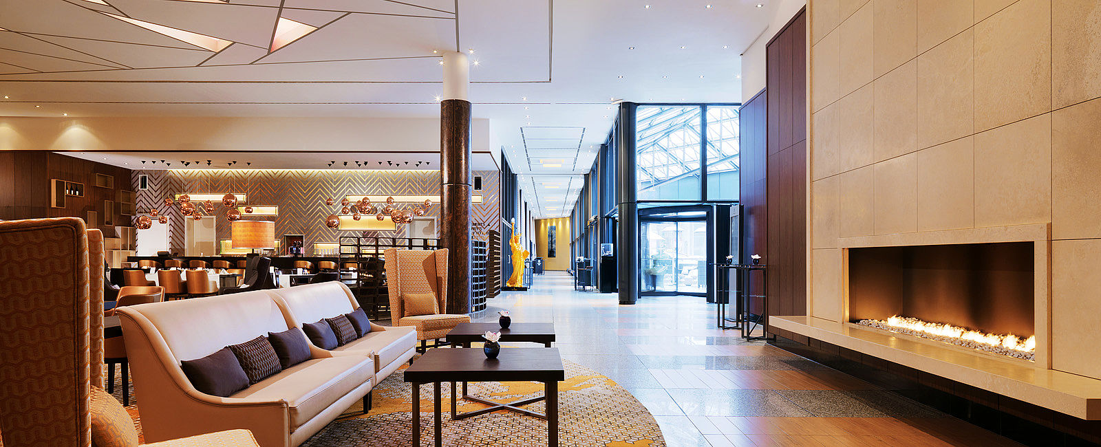 VERY SPECIAL HOTEL
 Sheraton Berlin Grand Hotel Esplanade 
 Die Stadtoase 