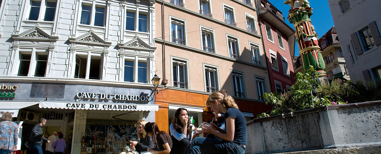 LAUSANNE
 Urlaub in Lausanne - Ein unvergessliches Erlebnis 