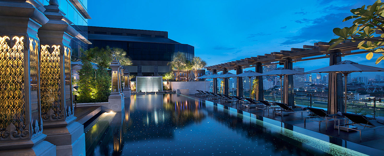 VERY SPECIAL HOTEL
 The St. Regis Bangkok 
 Thailands schönste Seiten 
