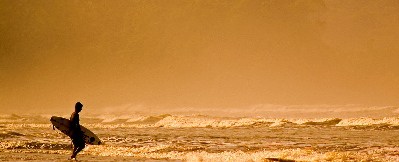SURFER'S PARADISE - COSTA RICA
 Guancaste - Wo Costa Rica Wellen schlägt 