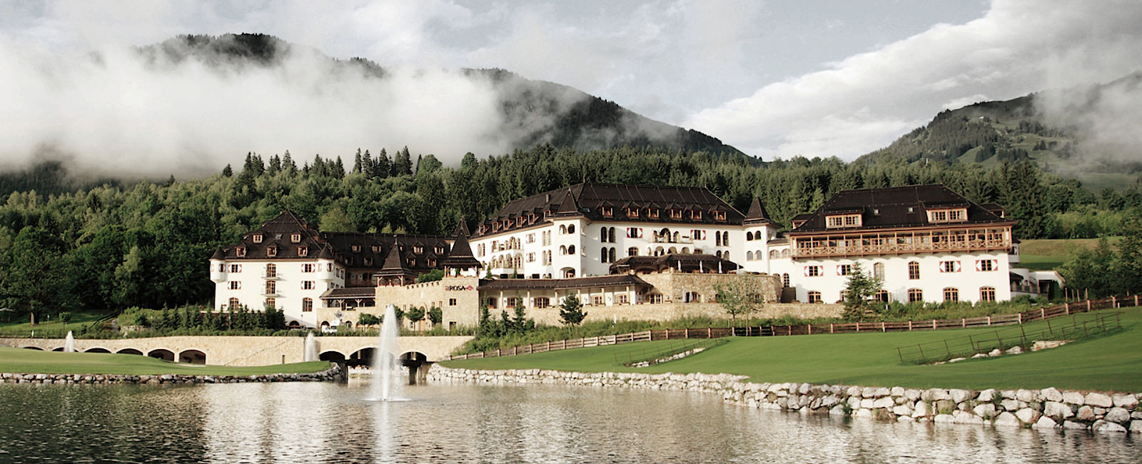 HOTELTEST
 A-ROSA Kitzbühel 
 Luxus-Hideaway mit Schlosscharakter 